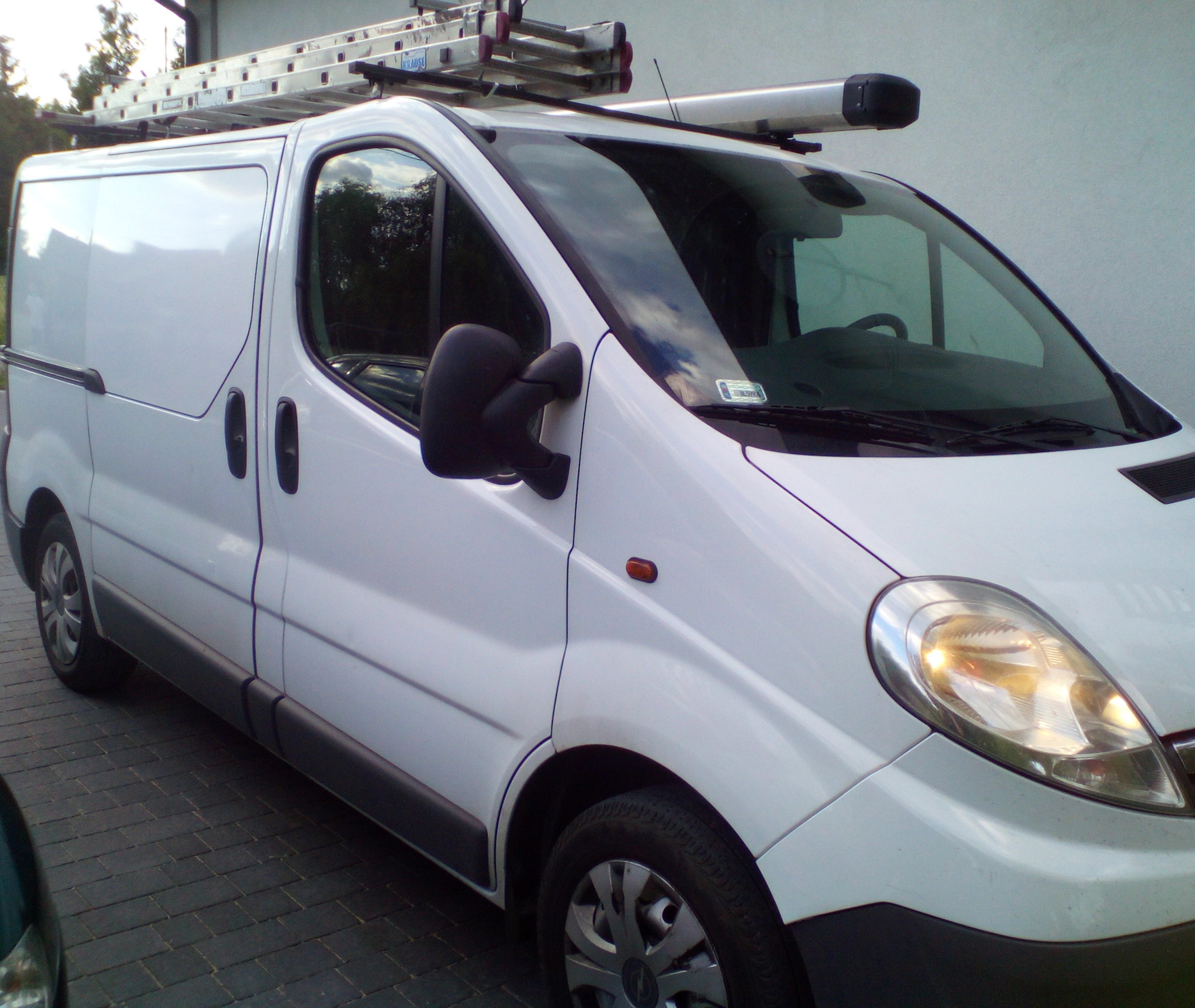 Dołączenie do floty Monteo pojazdu OPEL VIVARO